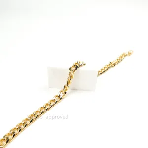 1.5cm Trimmed Aluminium Chain (Gold)