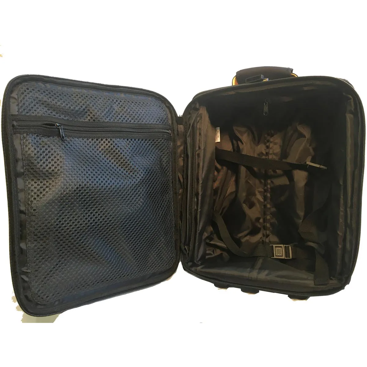 A. Saks 17 inch Underseater Rollaboard w/USB Port