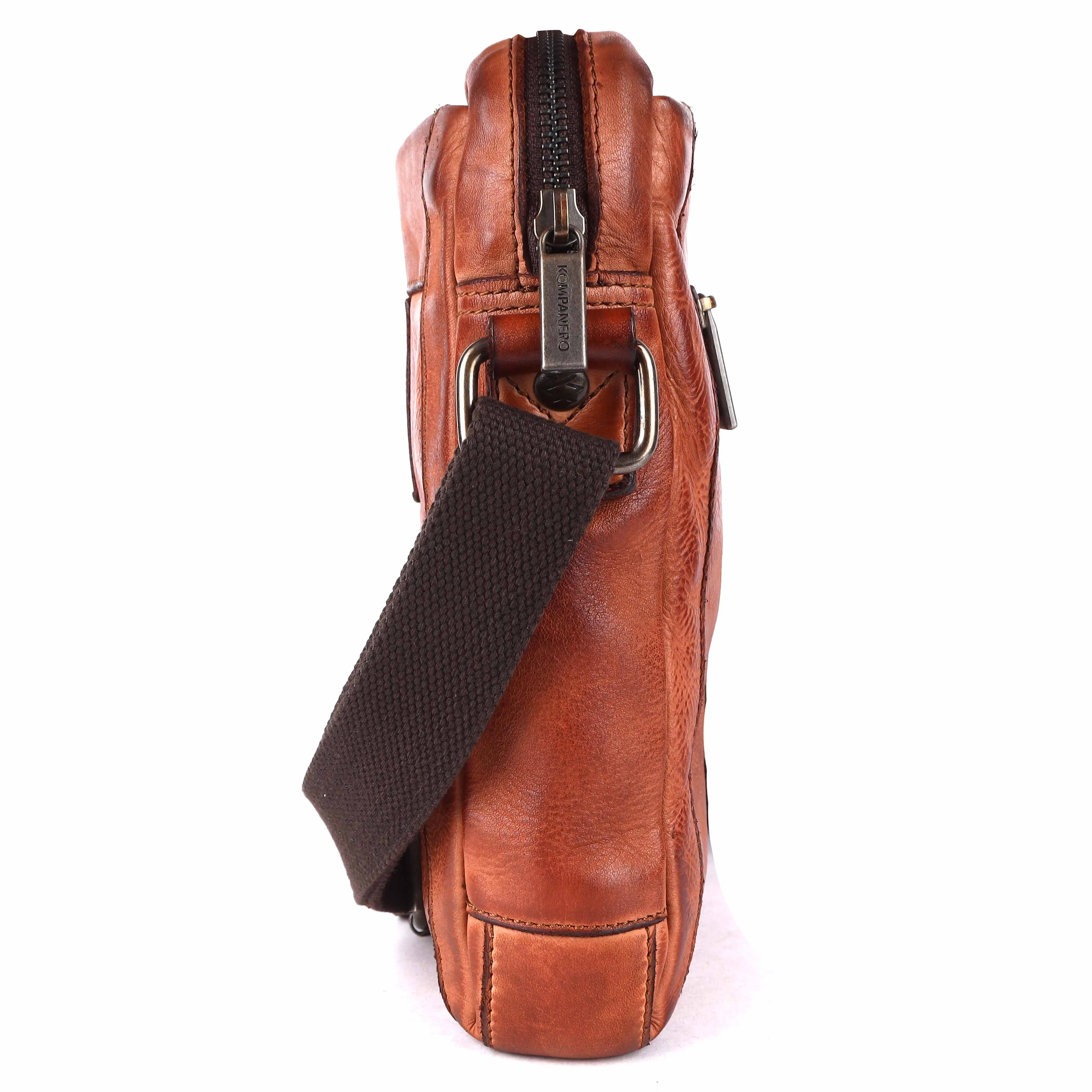 Aaron - The Messenger -Cognac