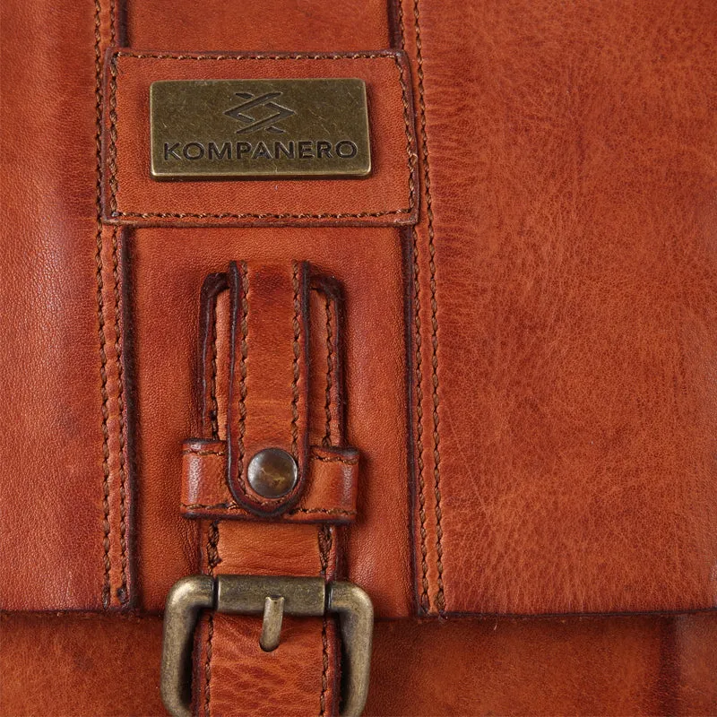 Adam - The Messenger Bag -Cognac