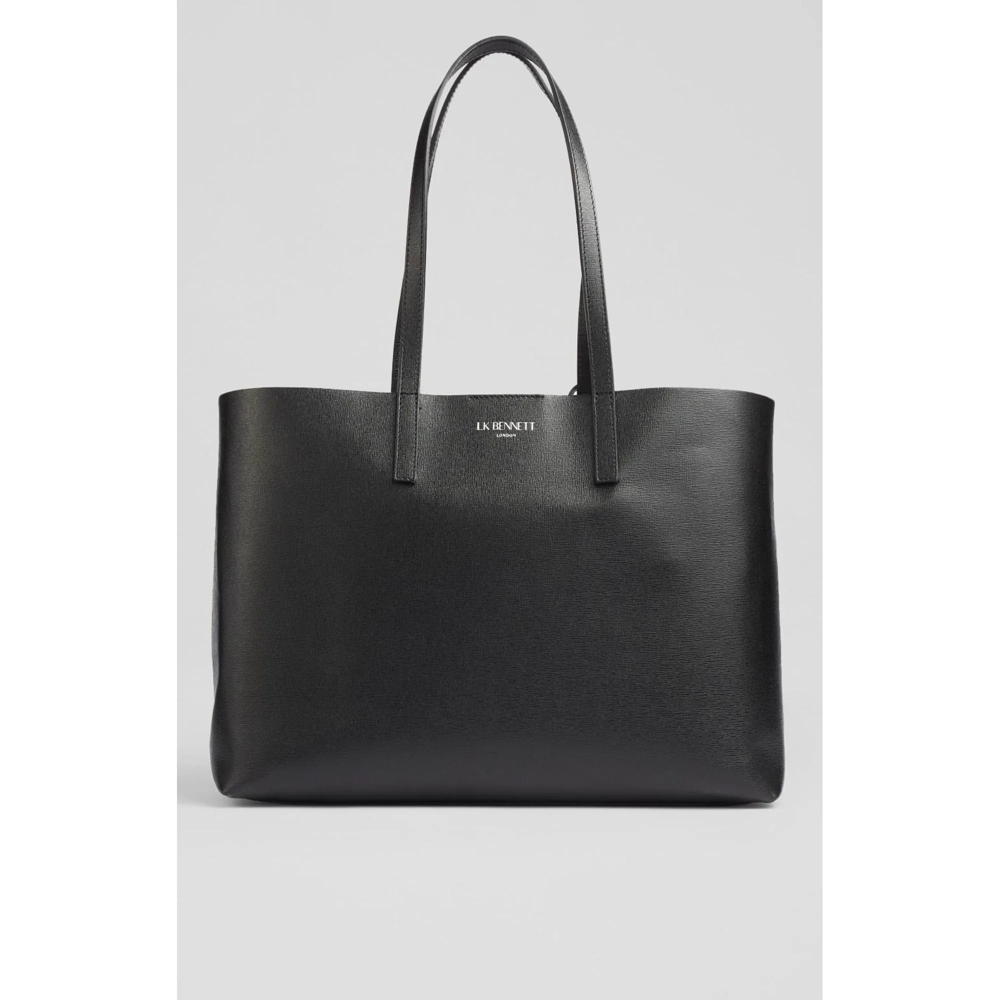 ADELE TOTE