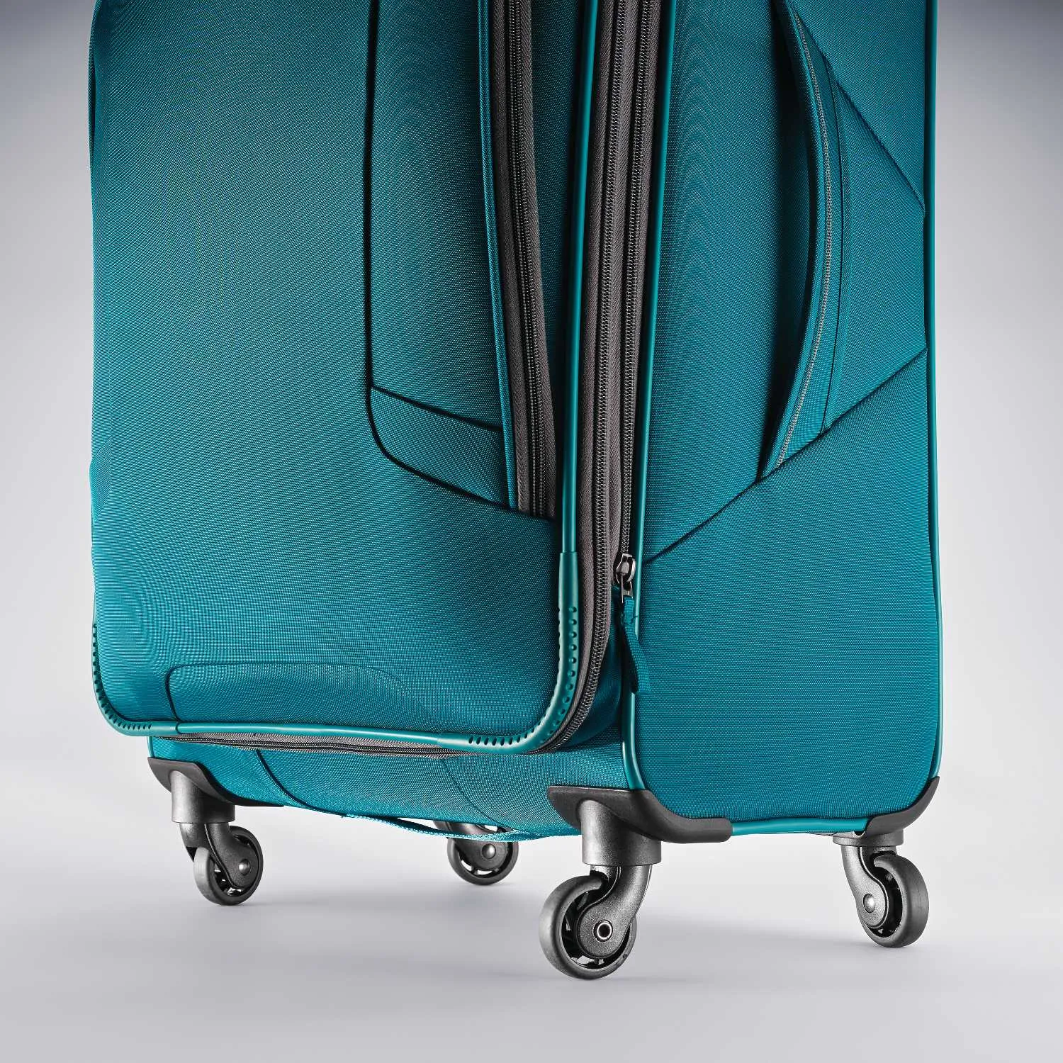 American Tourister 4 KIX 28" 4-Wheel Large Luggage