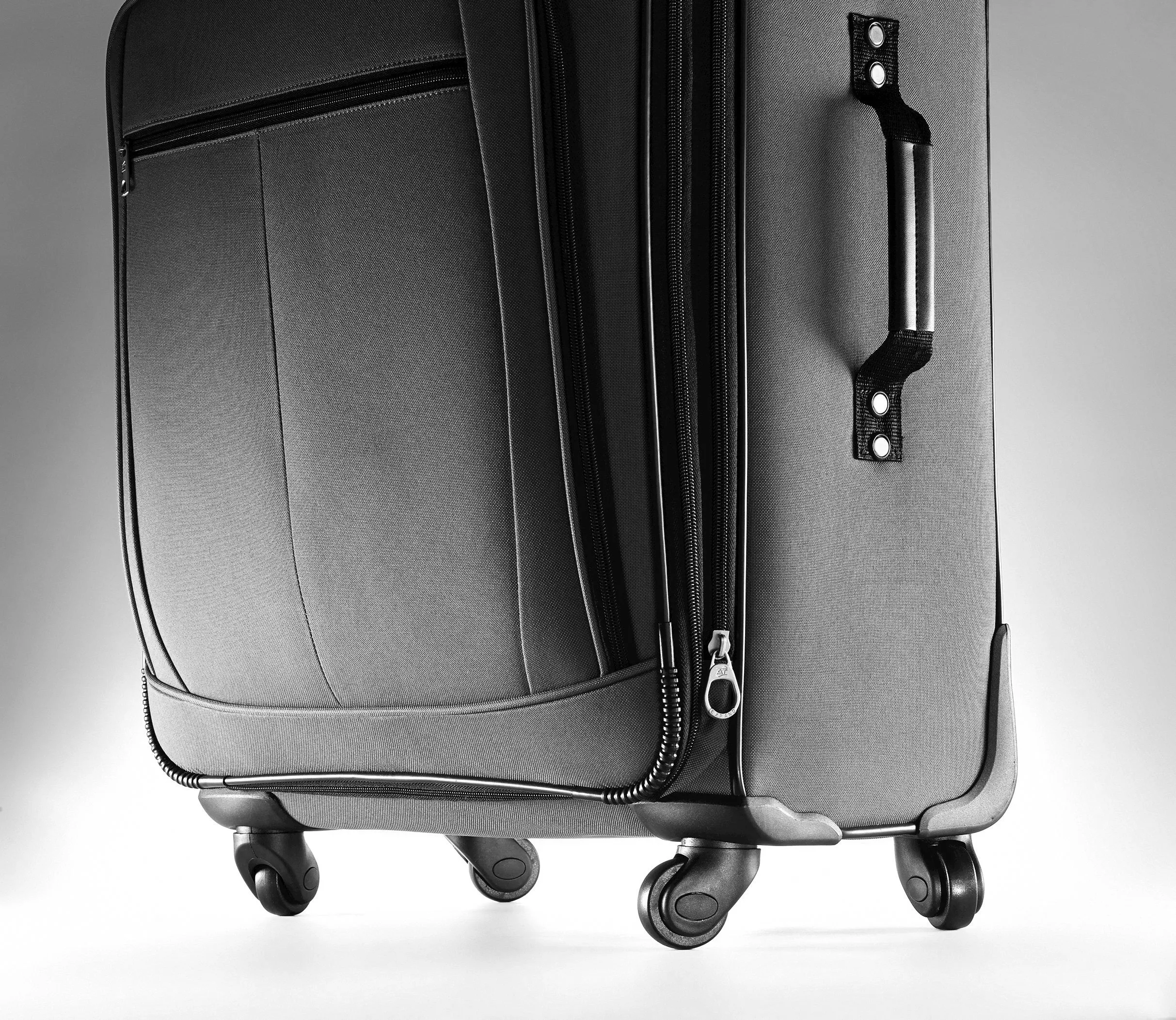American Tourister AT POP Plus 3 Piece Set (21"/25"/29") 4-Wheel Luggage Sets