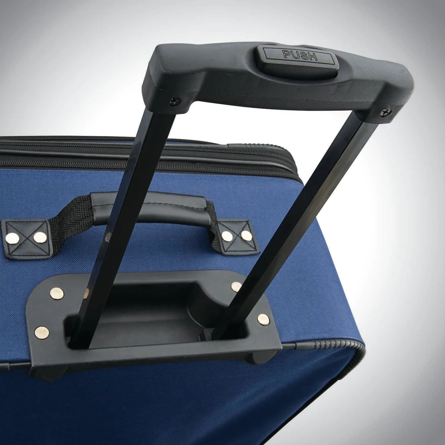 American Tourister Fieldbrook Xlt 4 Piece Set 2-Wheel Luggage Sets