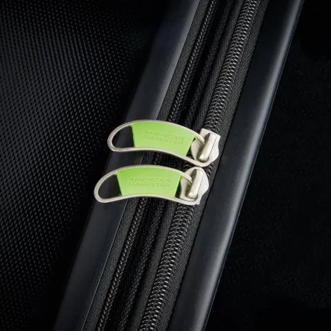 American Tourister Nickelodeon 28" 4-Wheel Large Luggage