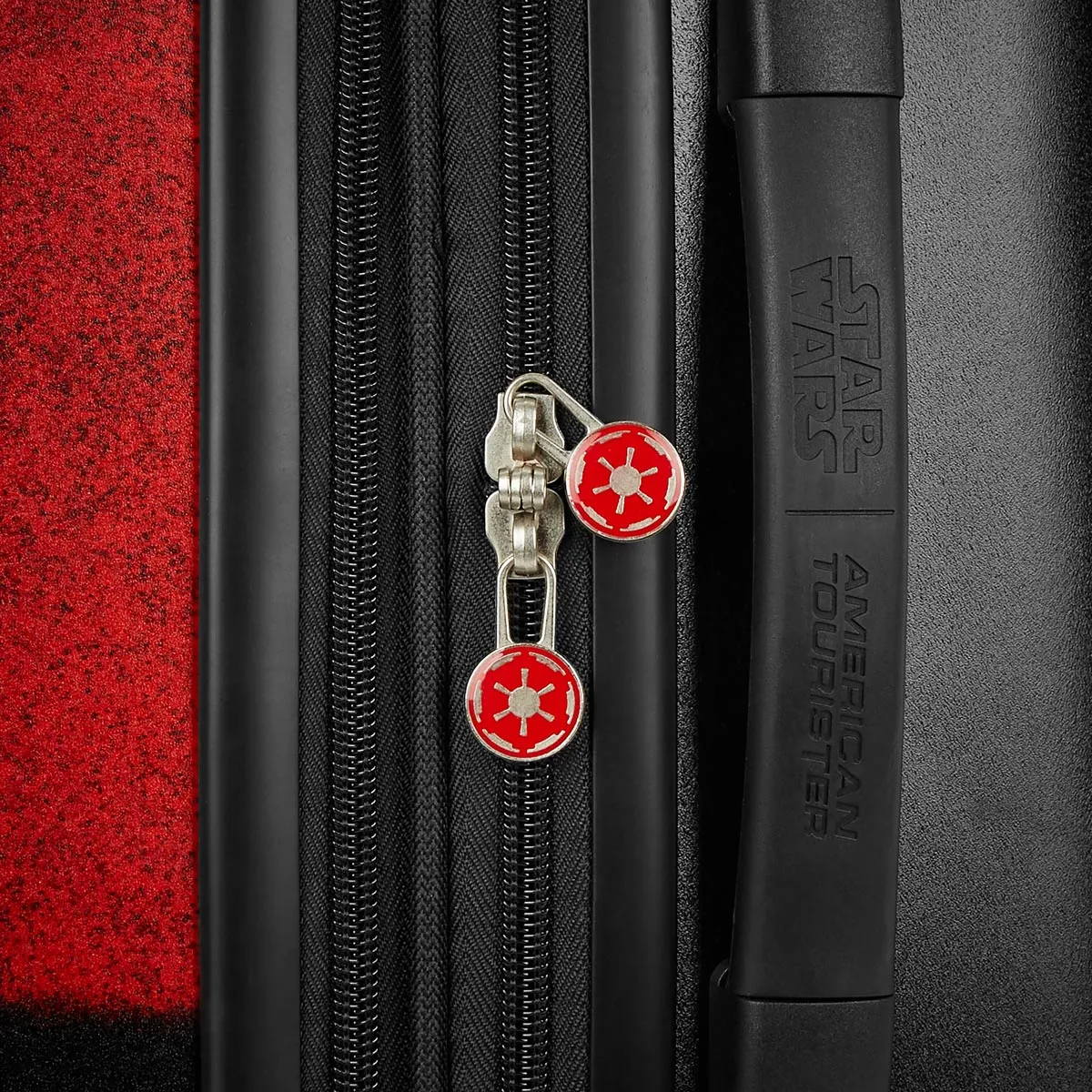 American Tourister Star Wars 21" Carry On Spinner