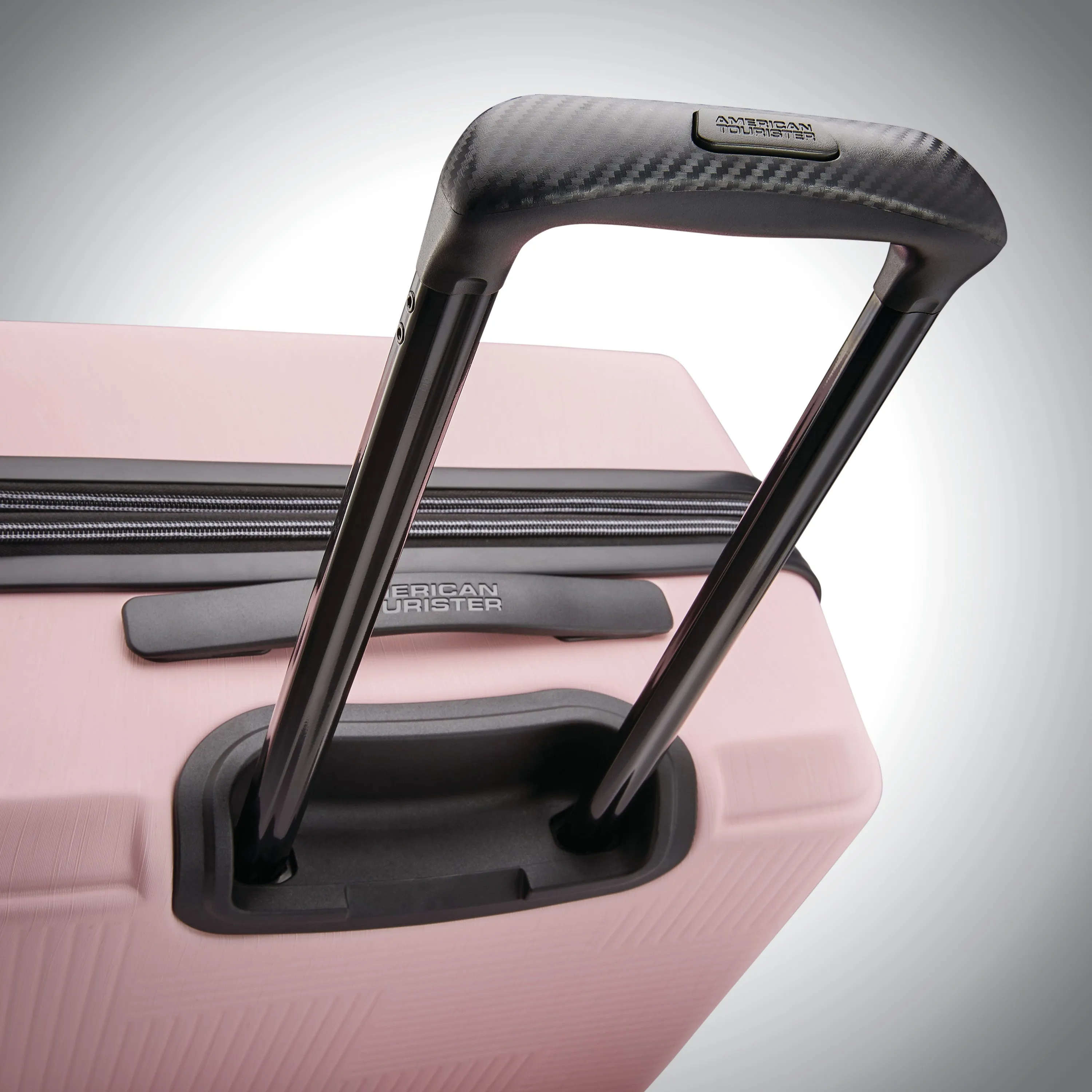 American Tourister Stratum XLT 28" 4-Wheel Large Luggage