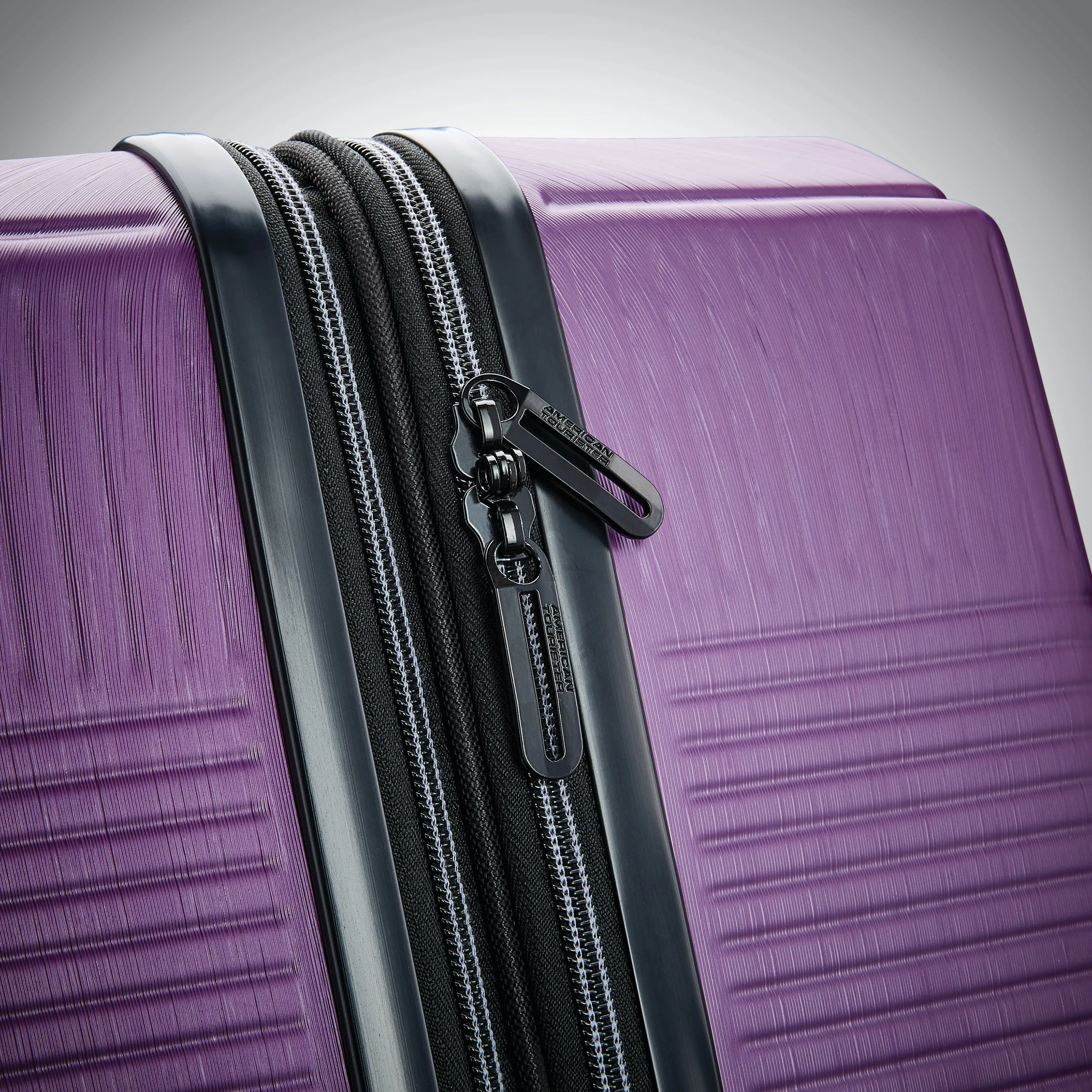American Tourister Stratum XLT 28" 4-Wheel Large Luggage