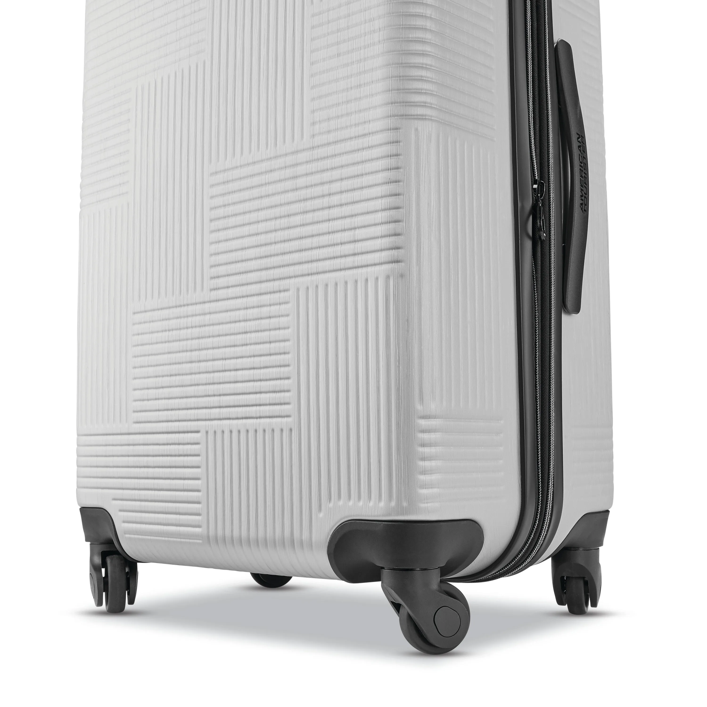 American Tourister Stratum XLT 28" 4-Wheel Large Luggage