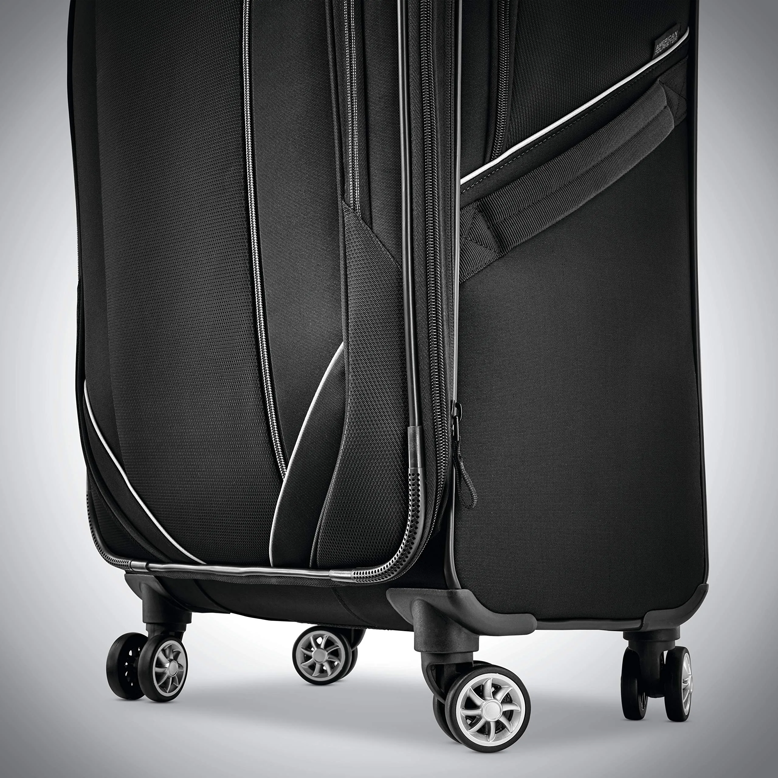 American Tourister Zoom Turbo 28" 4-Wheel Large Luggage