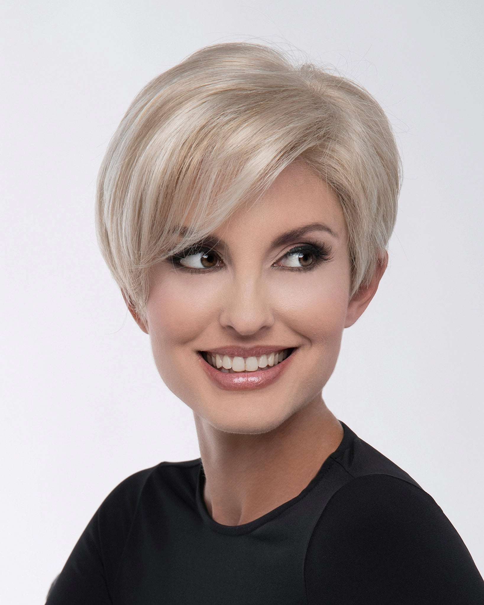 Amy Wig by Envy | Lace Front | Mono Part | Synthetic Fiber