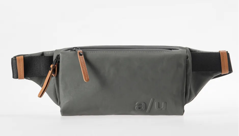 Aunts & Uncles Japan Himeji Hip/Sling Bag