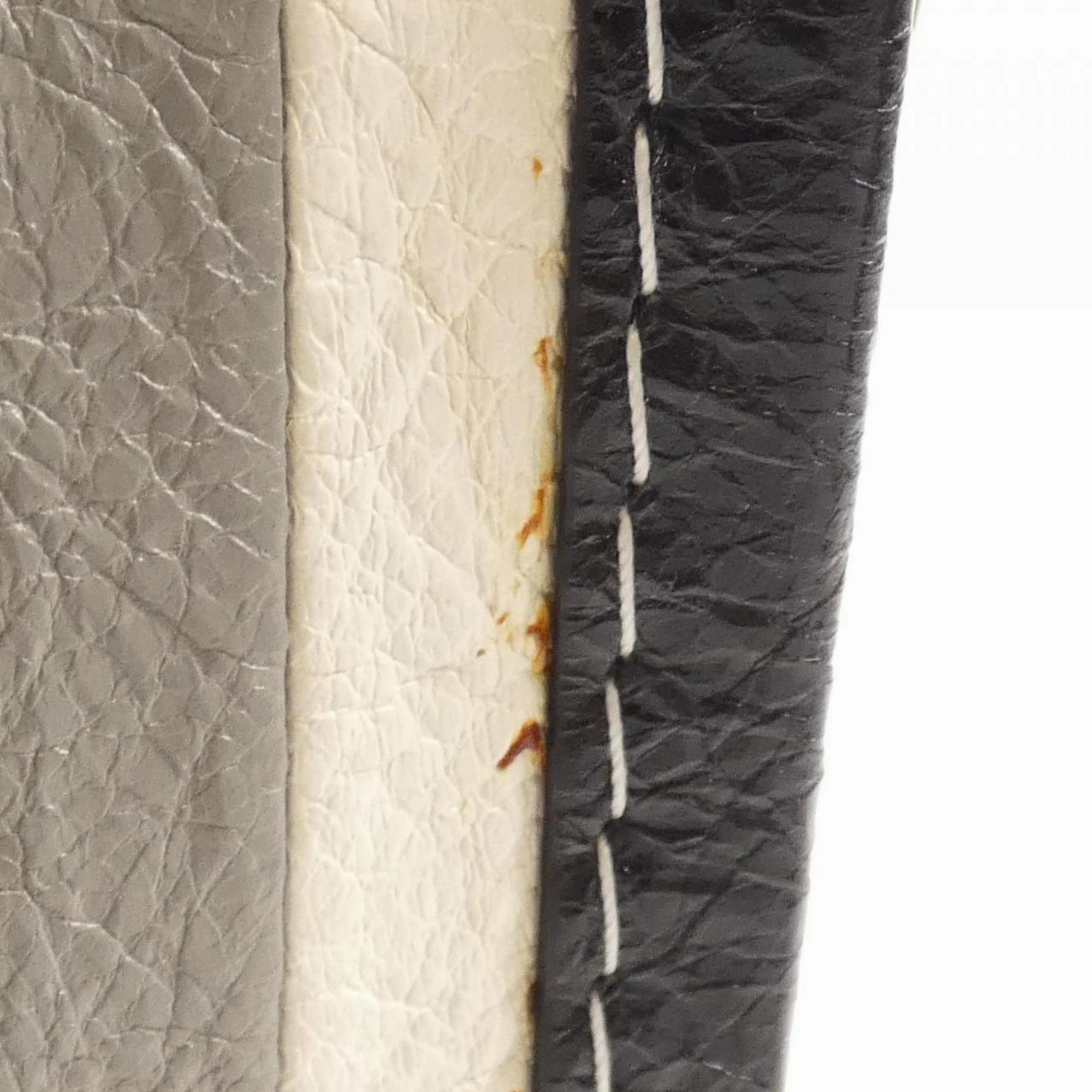 Balenciaga Leather Handbag (Pre-Owned)