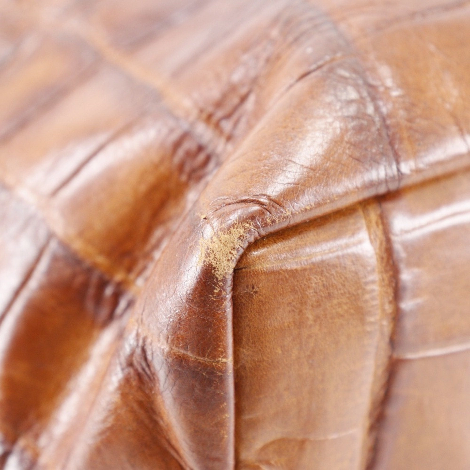 Bally Leather Handbag (Pre-Owned)