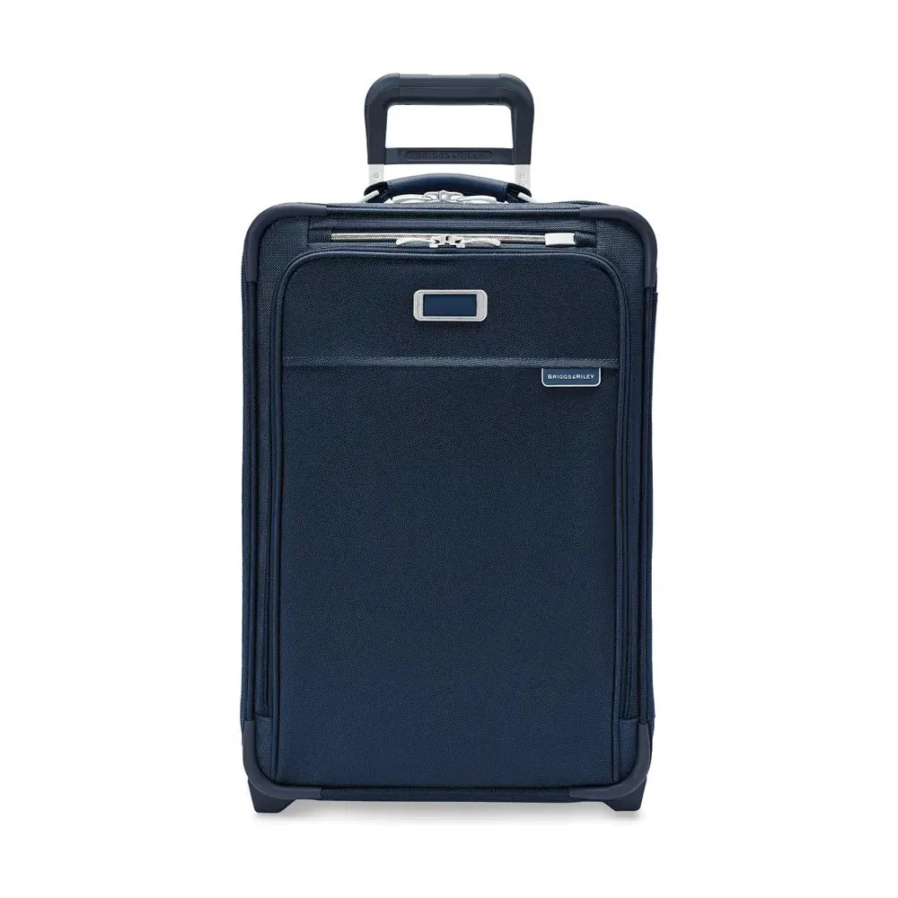 Baseline Essential 2-Wheel Carry-on 22"