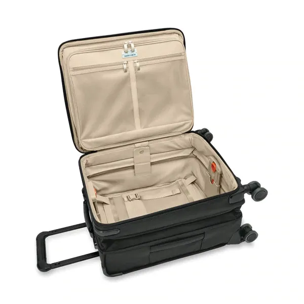 Baseline GLOBAL CARRY-ON SPINNER 21" NEW