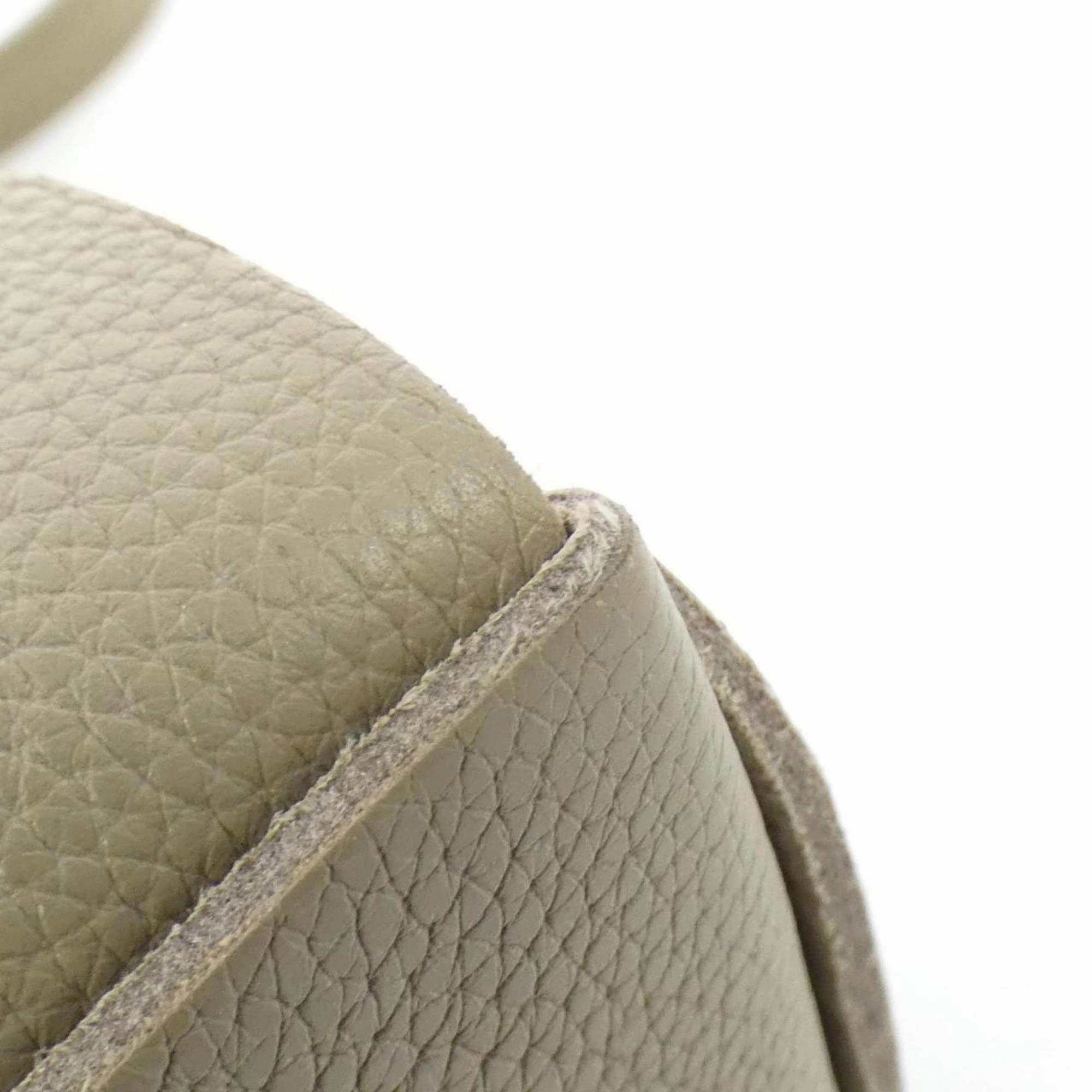 Bottega Veneta Leather Handbag (Pre-Owned)