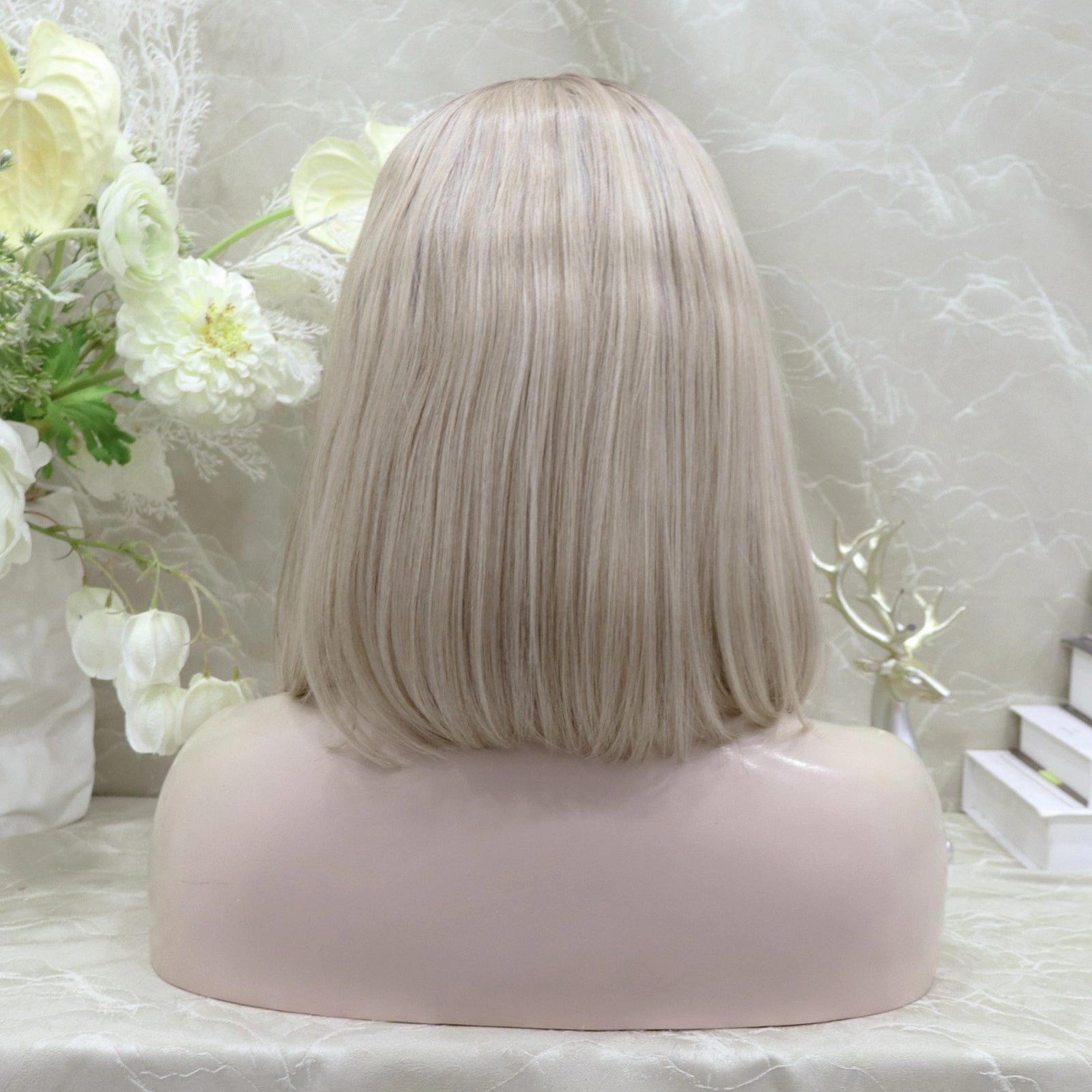 Brenda Collection-Sunny 13*4 Free parting lace front wigs shoulder length with A-line cutting