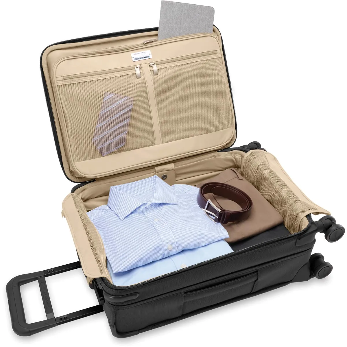 Briggs & Riley Baseline Essential Carry On Spinner
