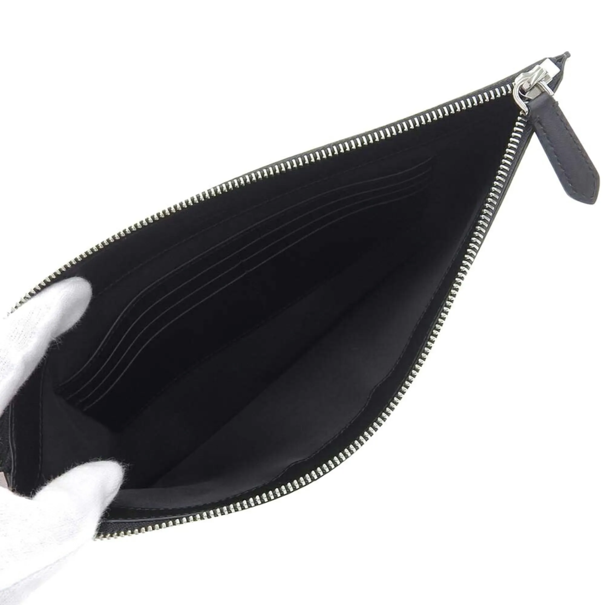 Burberry  Leather Clutch Bag (Pre-Owned)