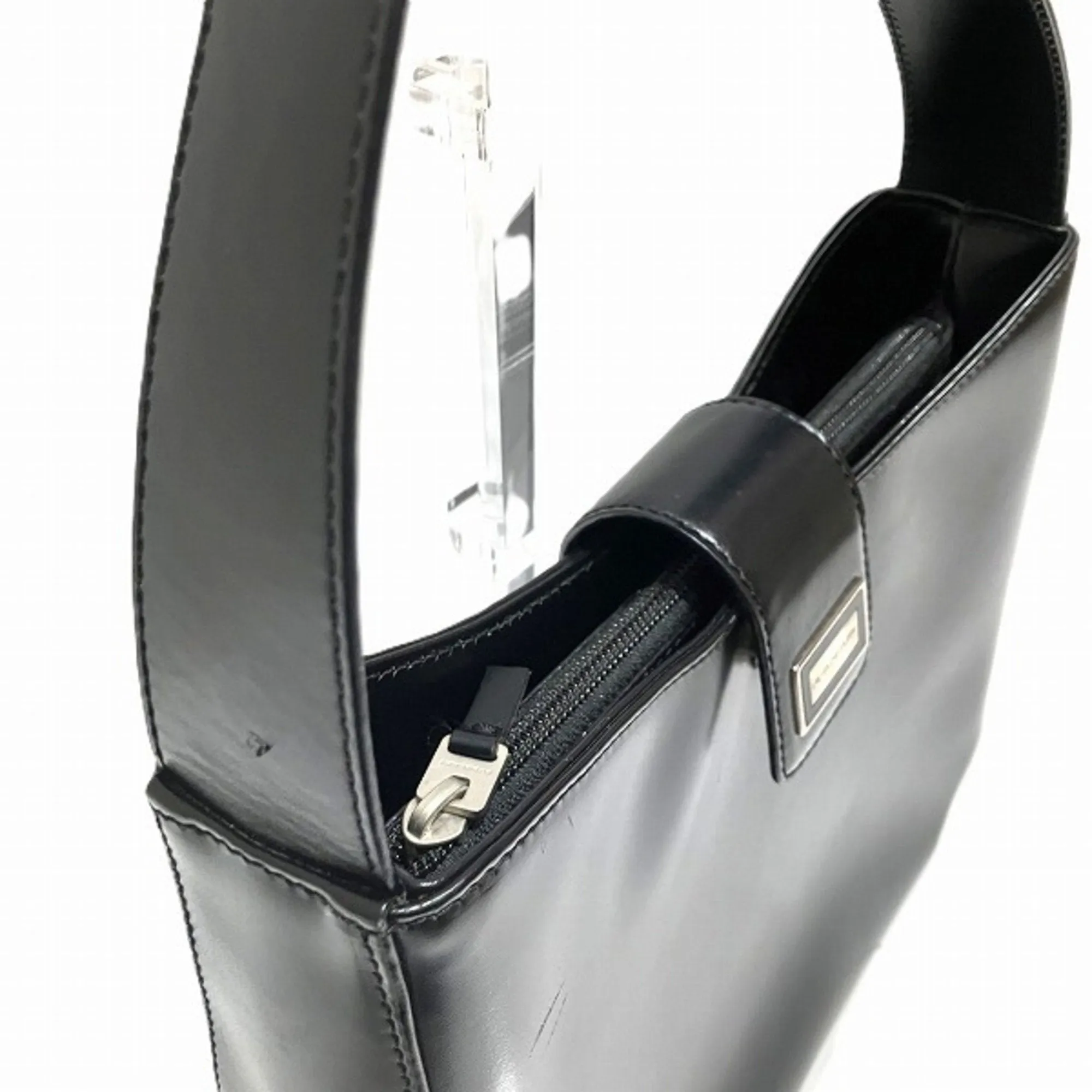 Burberry Leather Tote Bag (Pre-Owned)