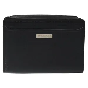 Burberry Logo Leather Clutch Bag (Pre-Owned)