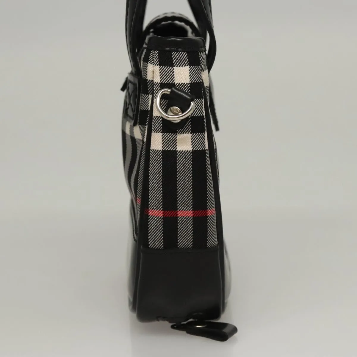 Burberry Nova Check Nylon Clutch Bag (Pre-Owned)