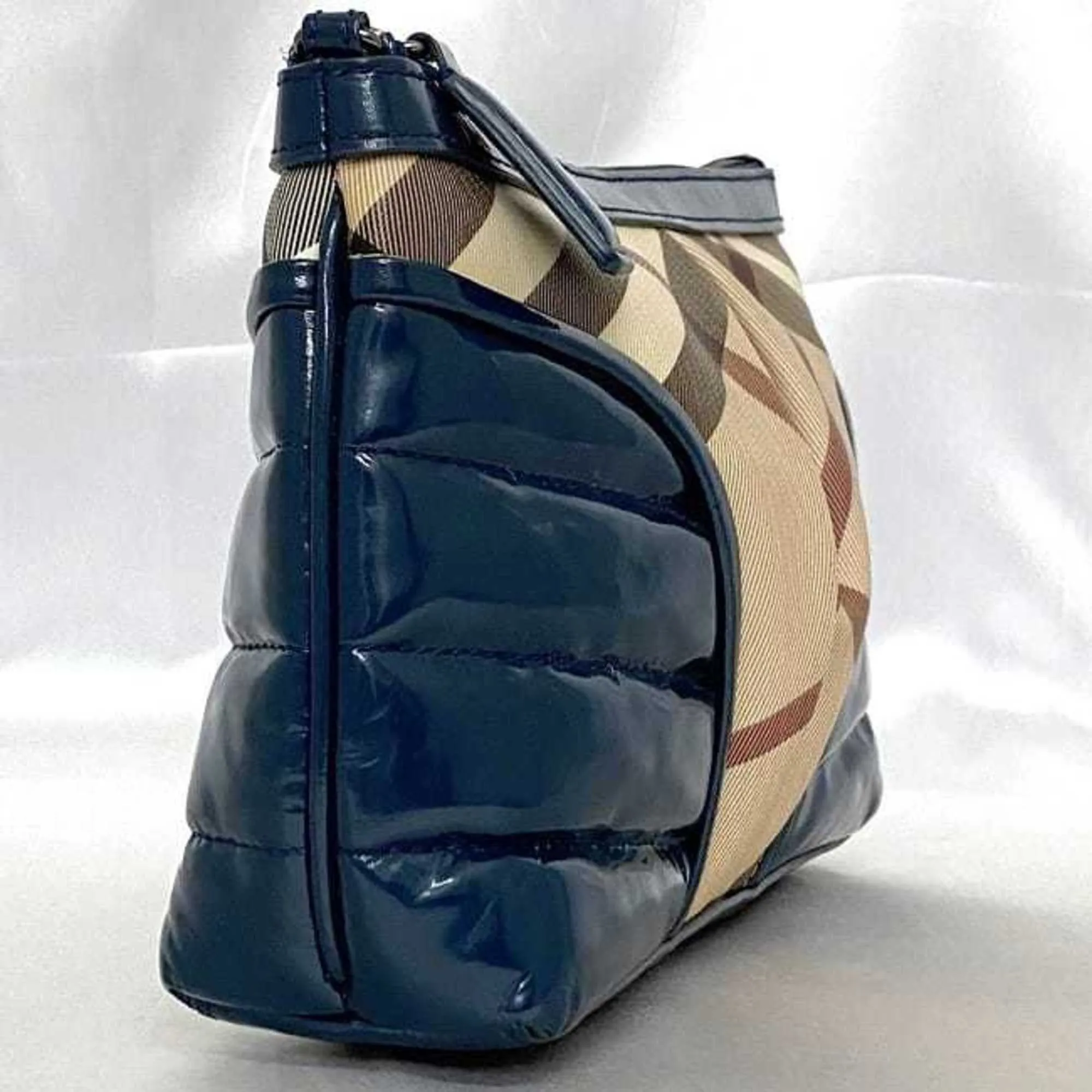 Burberry  Pvc Leather Clutch Bag Pouch (Pre-Owned)