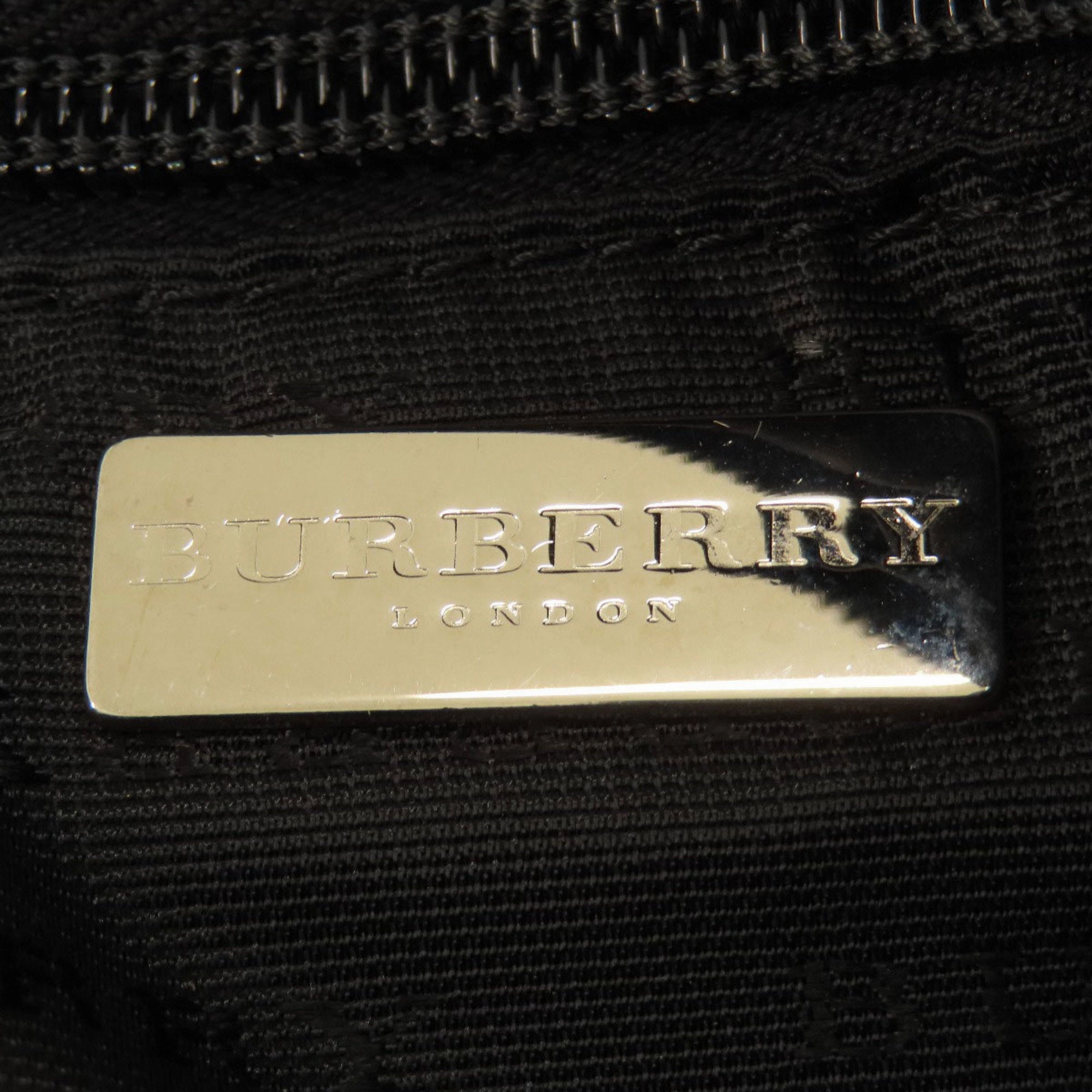 Burberry  Pvc Handbag (Pre-Owned)