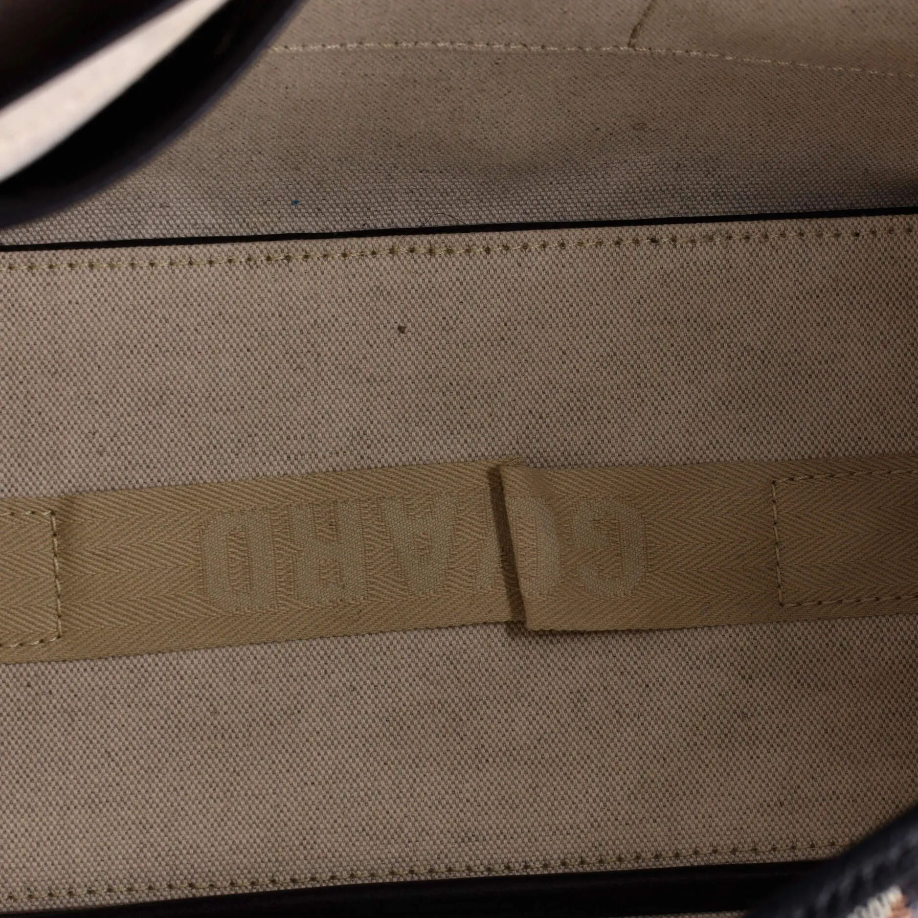 Capetien Messenger Bag Coated Canvas