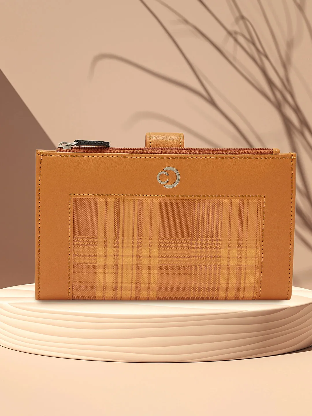 Caprese Avery Large Tan Bifold Wallet