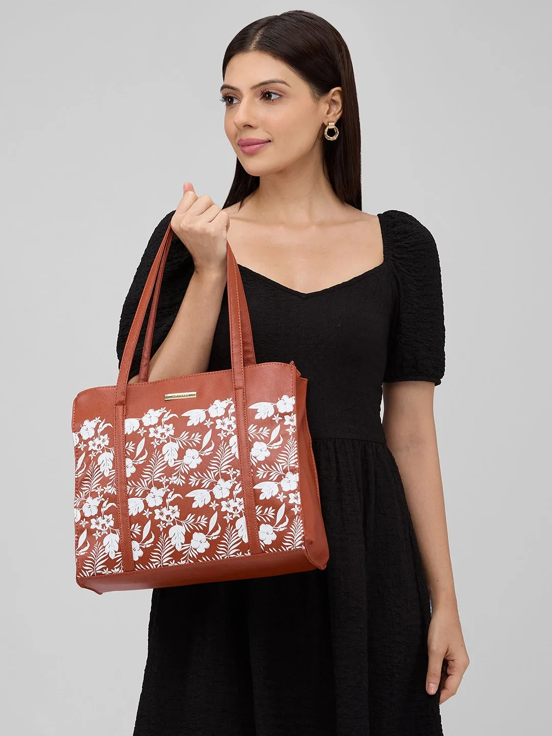 Caprese Lively Medium Dusty Coral Tote Bag