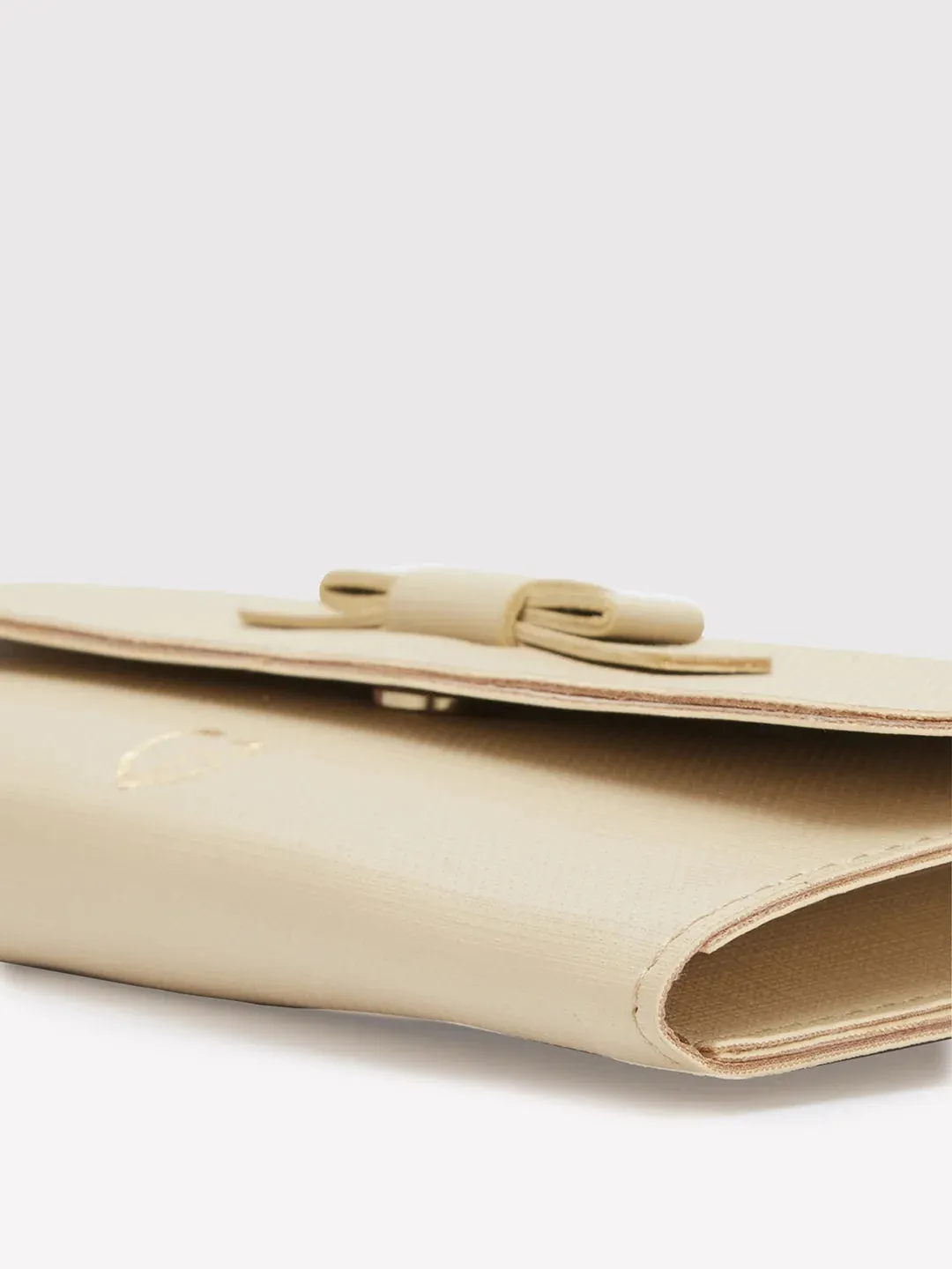 Caprese YVONNE Medium Cream Wallet
