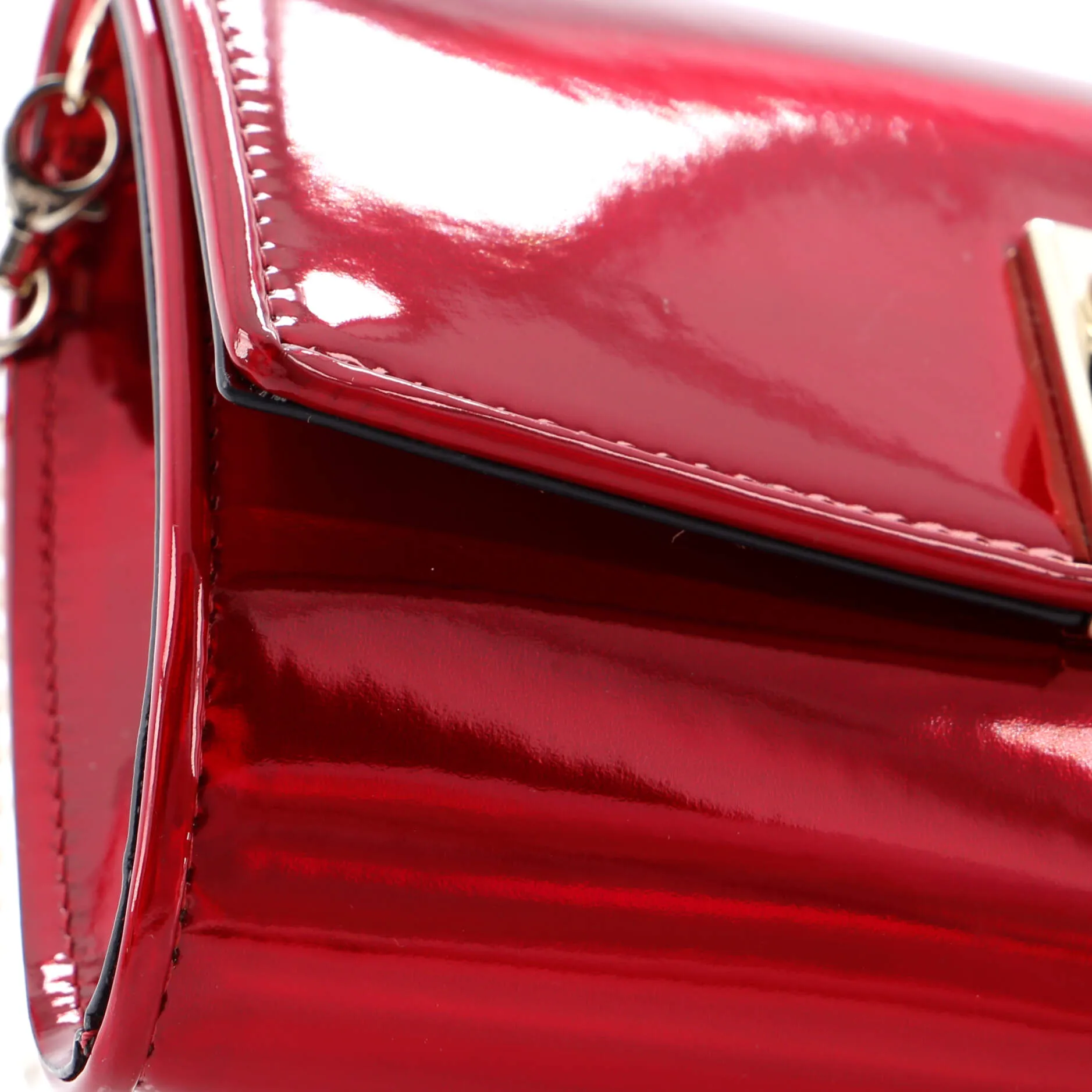 Carasky Chain Clutch Leather
