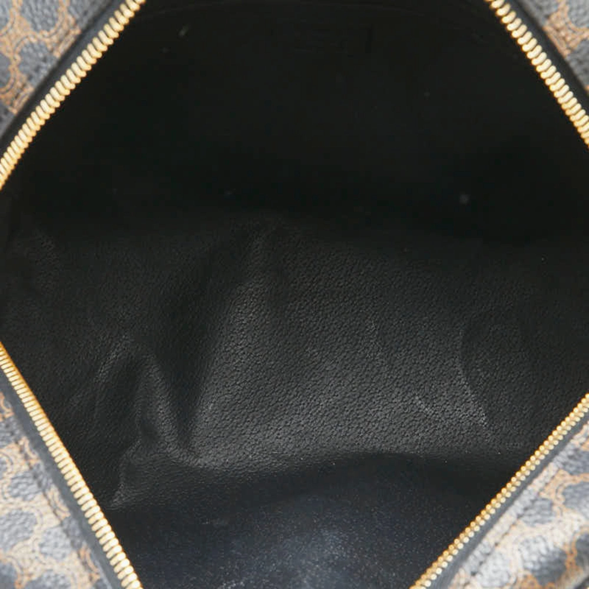 Celine  Pvc Leather Handbag (Pre-Owned)