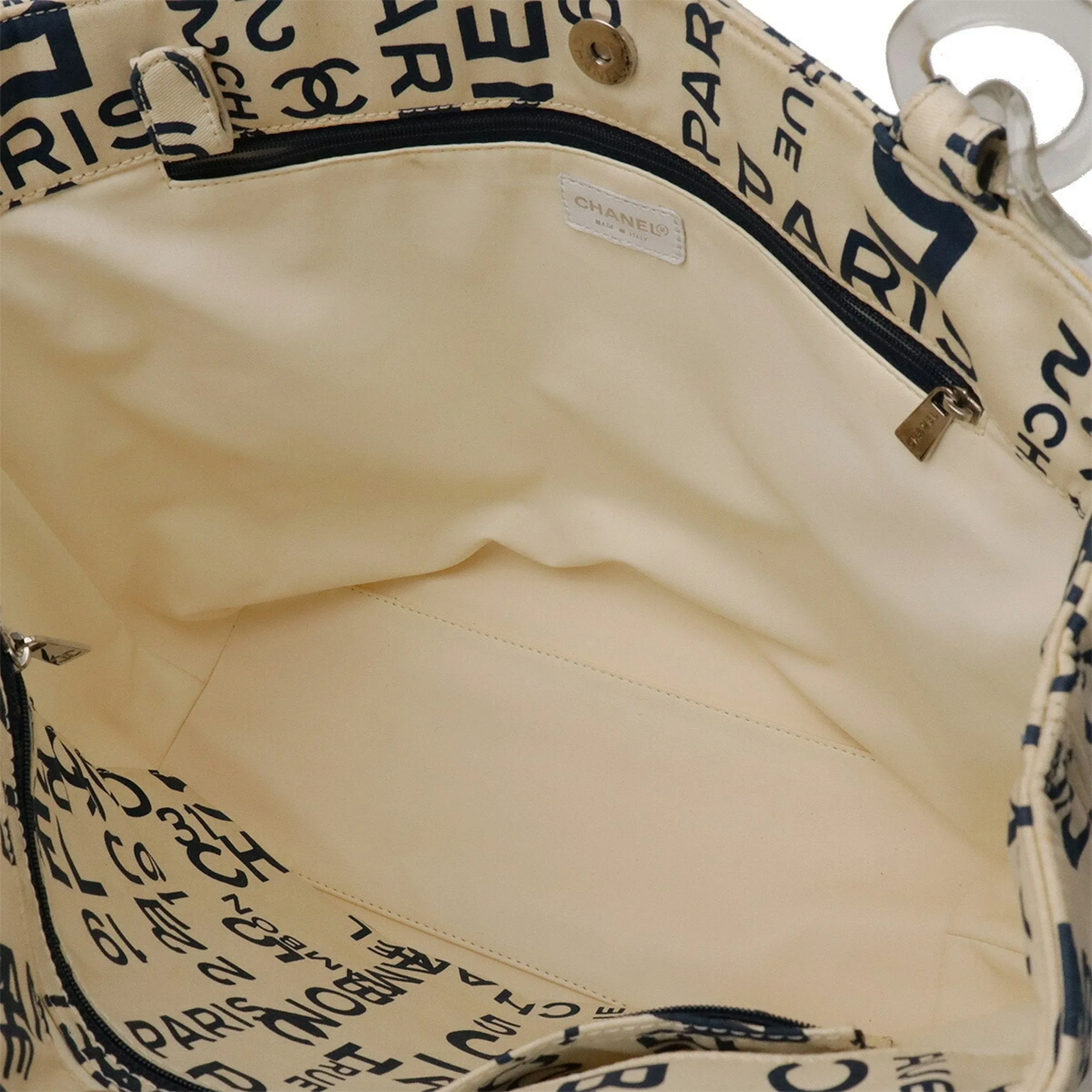 Chanel blue ivory Canvas Plastic Tote Bag (Pre-Owned)