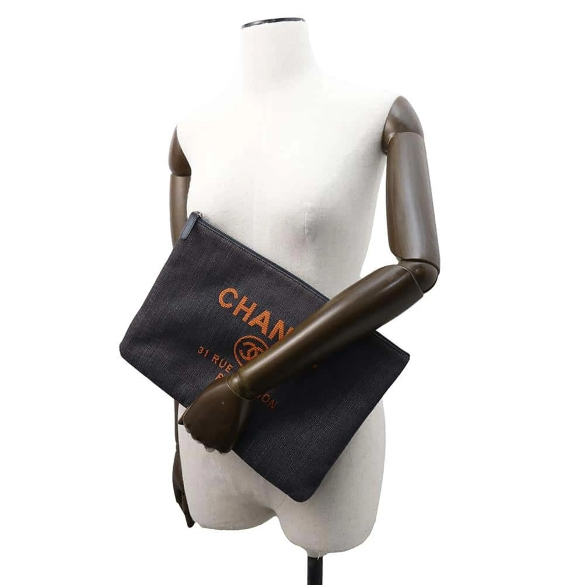 Chanel blue Navy blue Clutch Bag Pouch (Pre-Owned)