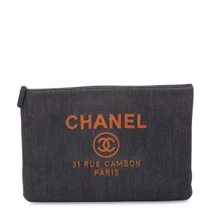 Chanel blue Navy blue Clutch Bag Pouch (Pre-Owned)