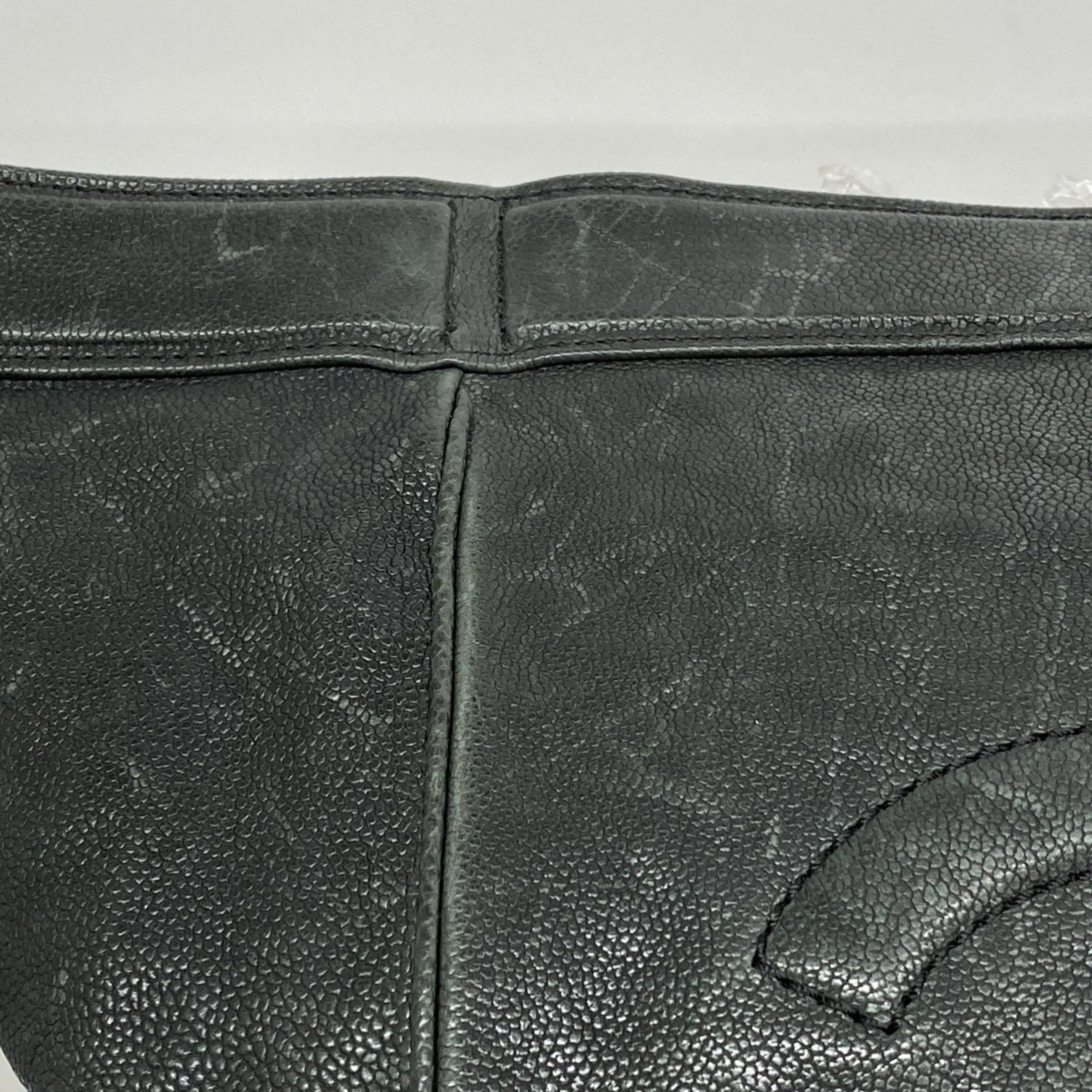 Chanel Grained Calfskin Tote Bag (Pre-Owned)