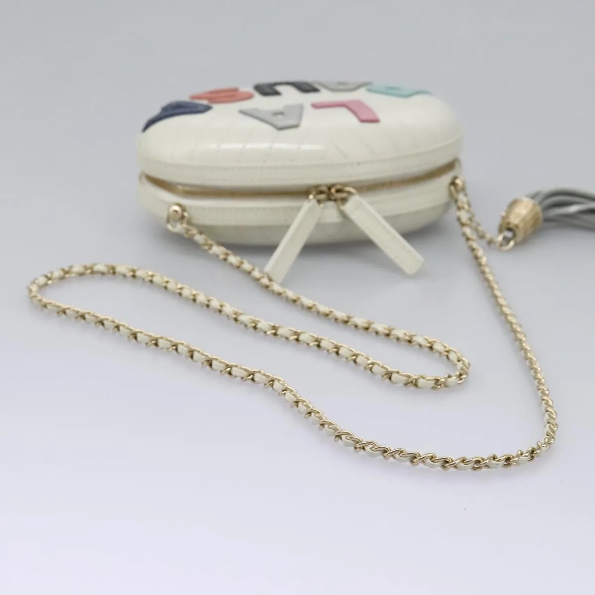 Chanel Leather Clutch Bag (Pre-Owned)