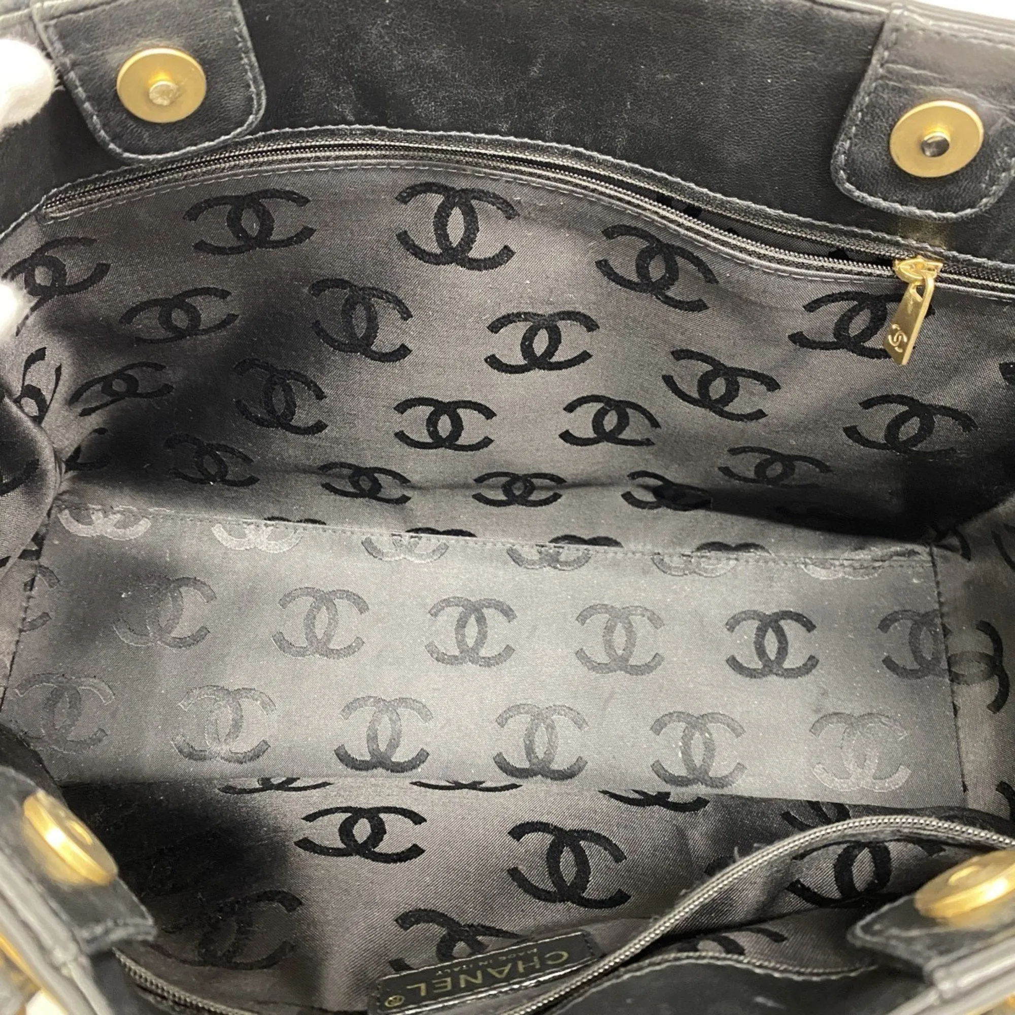Chanel Leather Tote Bag (Pre-Owned)