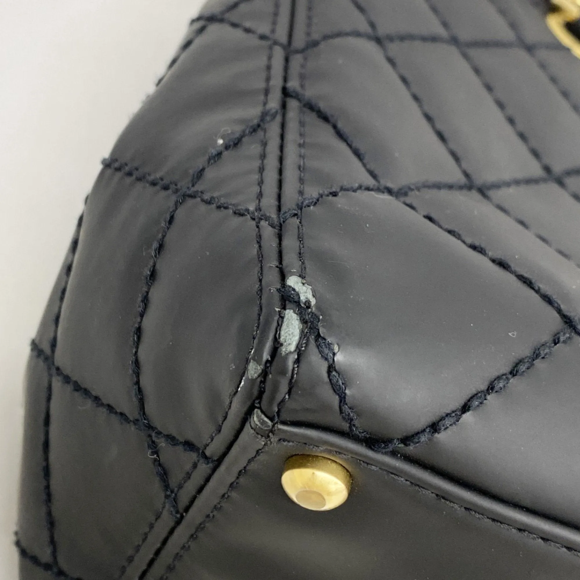 Chanel Leather Tote Bag (Pre-Owned)