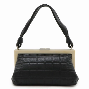 Chanel Chocolate Bar ivory Leather Handbag (Pre-Owned)