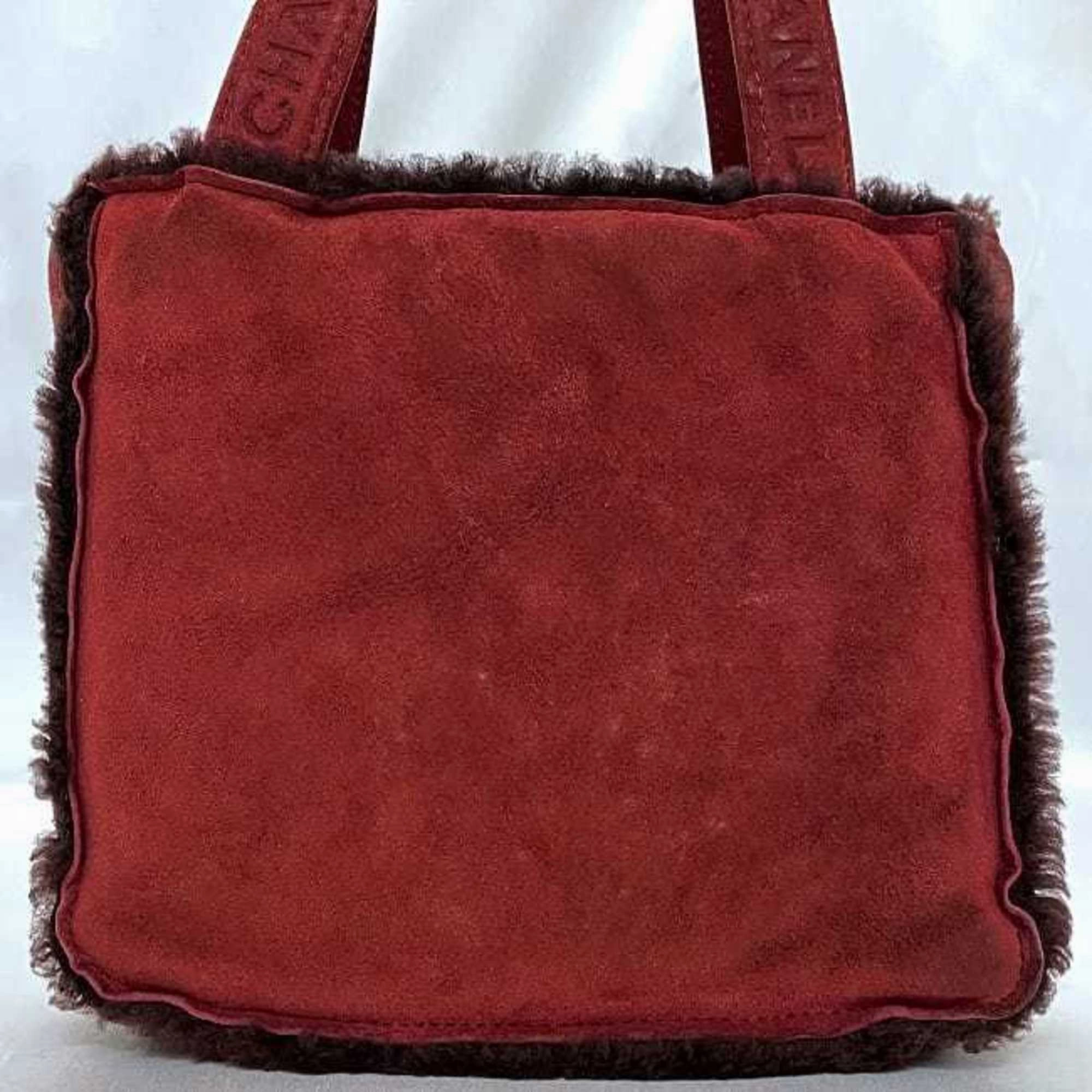 Chanel Fur Handbag (Pre-Owned)