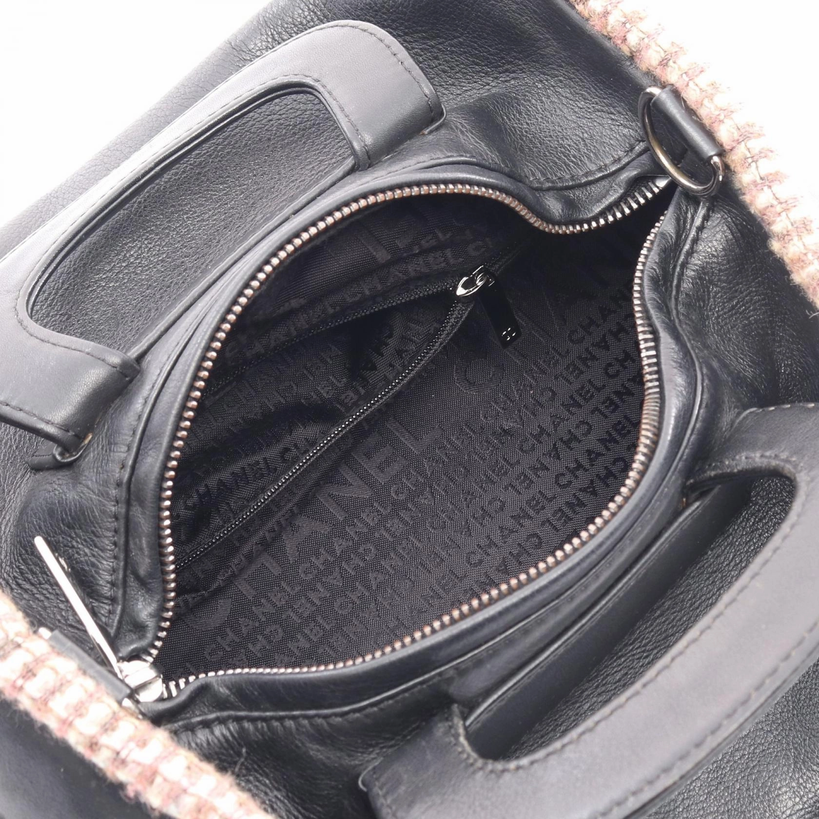 Chanel Leather Fabric Handbag Black/Pink