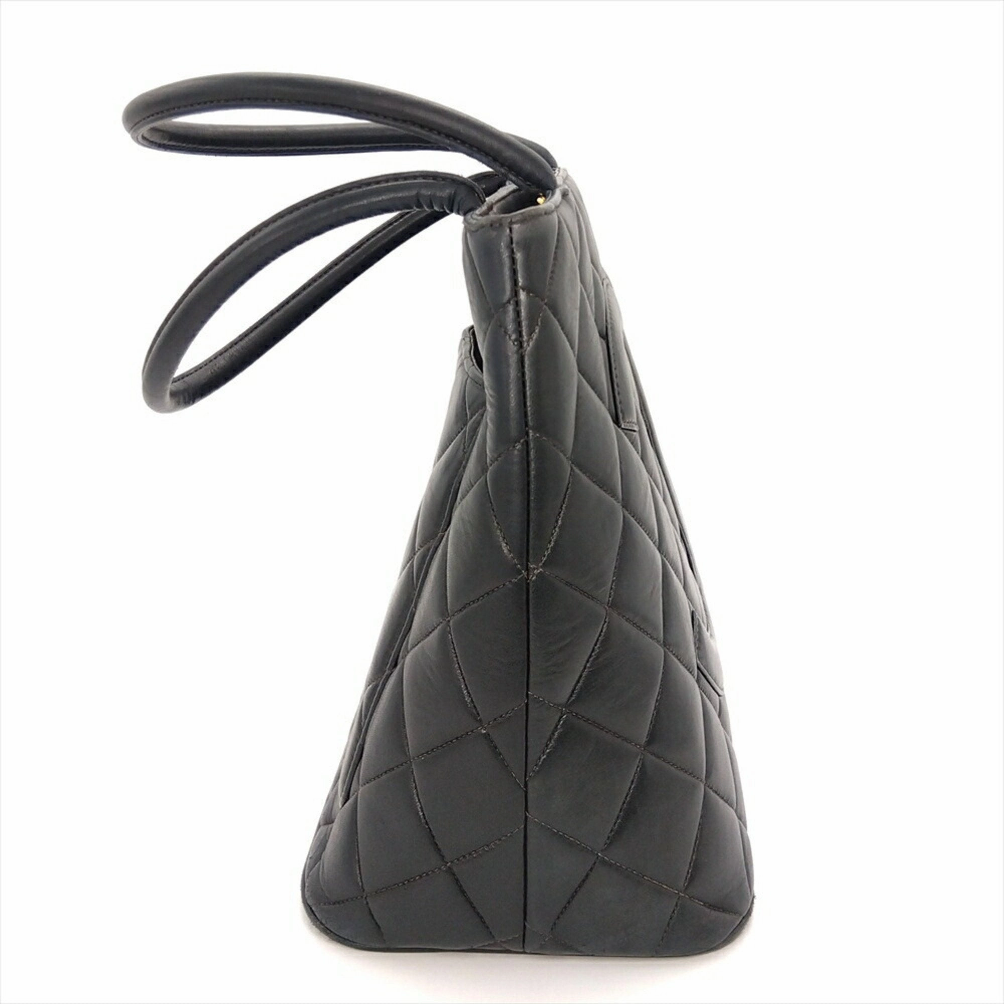 Chanel Leather Handbag (Pre-Owned)