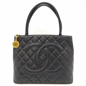 Chanel Leather Handbag (Pre-Owned)