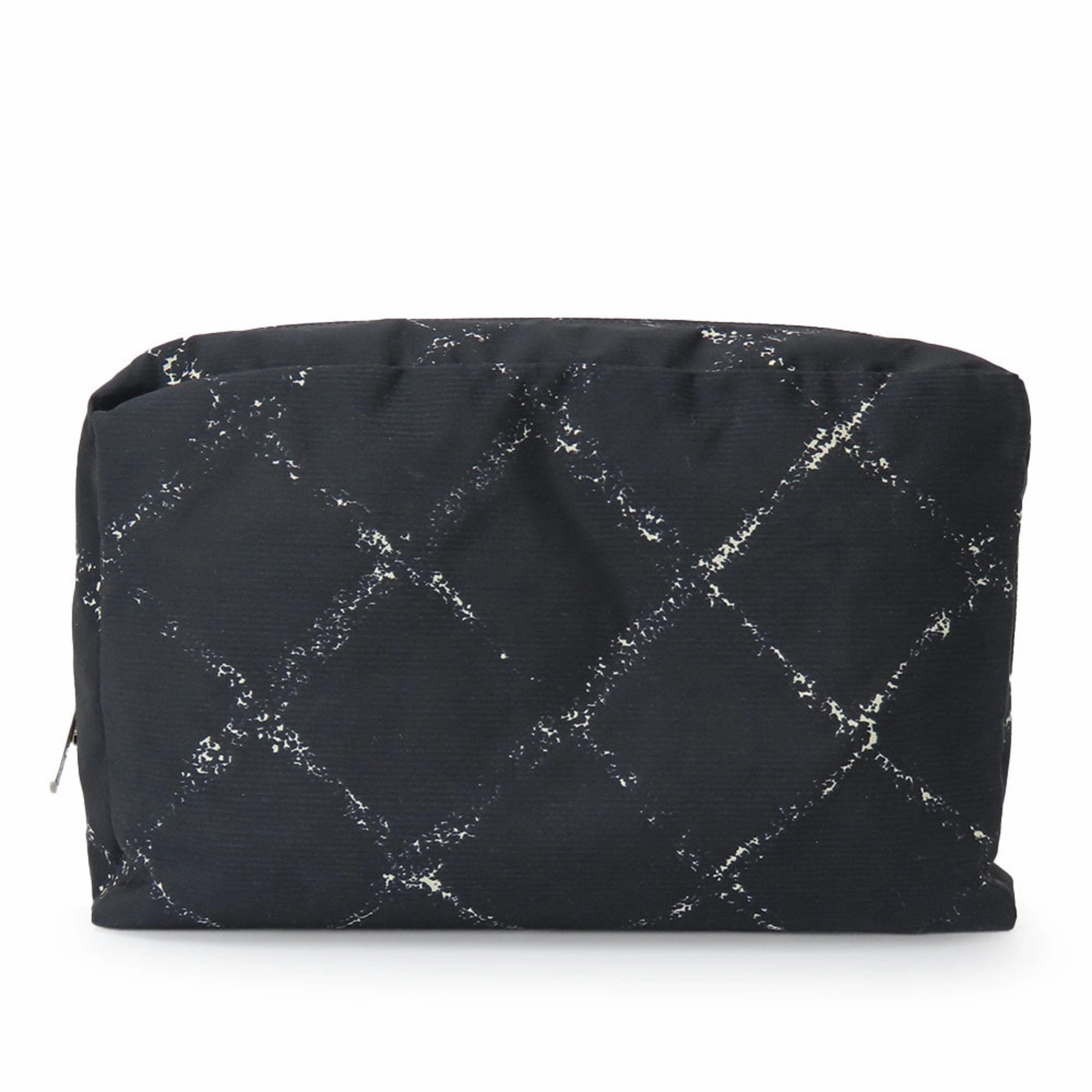 Chanel  Nylon Pouch (Pre-Owned)