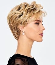 Chic Wavy Wig by Hairdo | Heat Friendly Synthetic Fiber