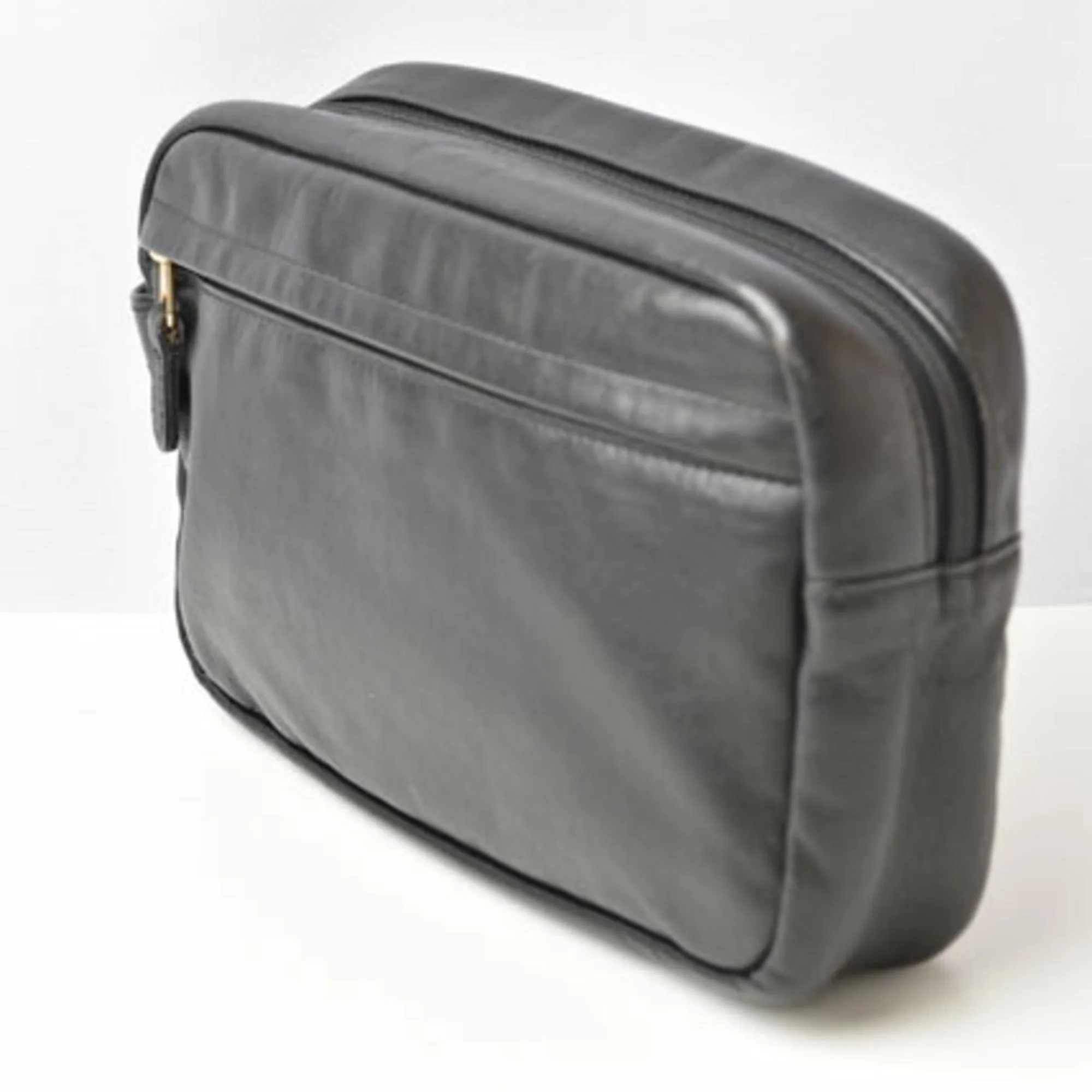Coach  Leather Clutch Bag Pouch (Pre-Owned)